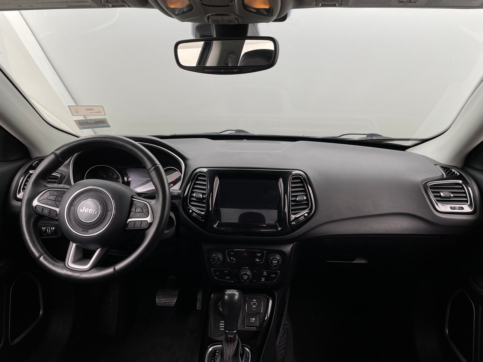 Thumbnail: 2018 Jeep Compass - 2