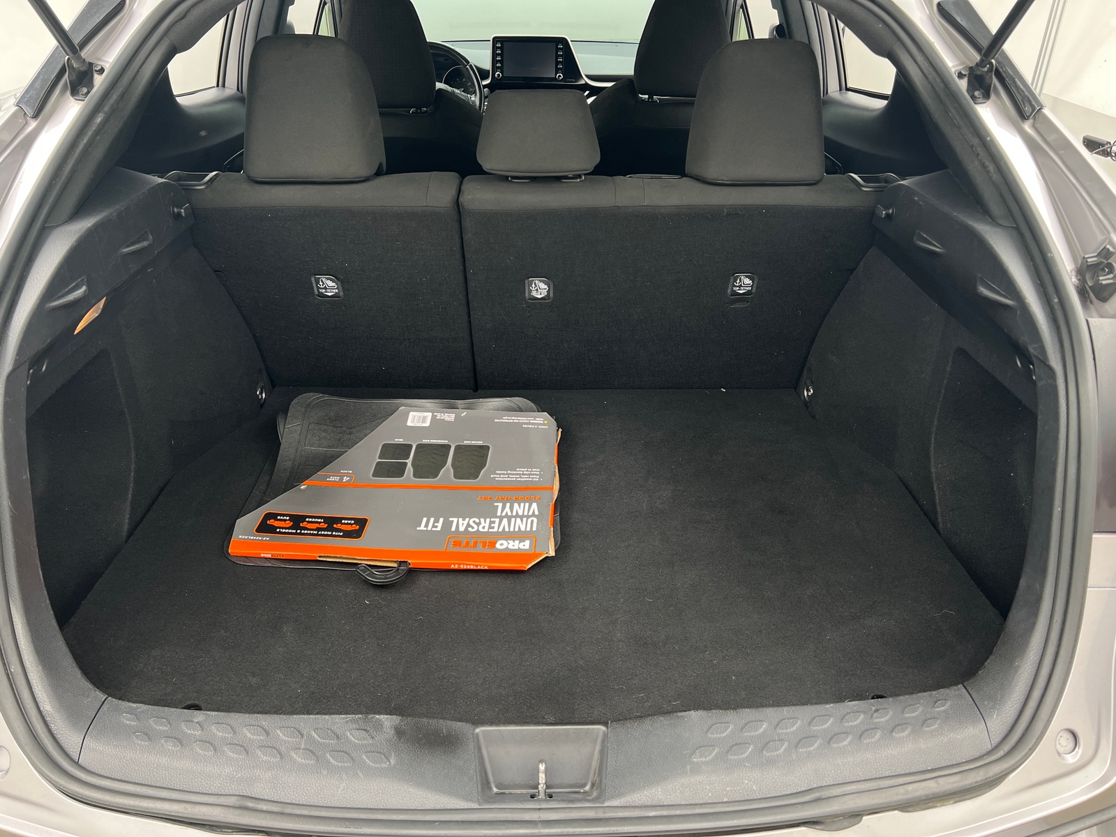 Thumbnail: 2019 Toyota C-HR - 7