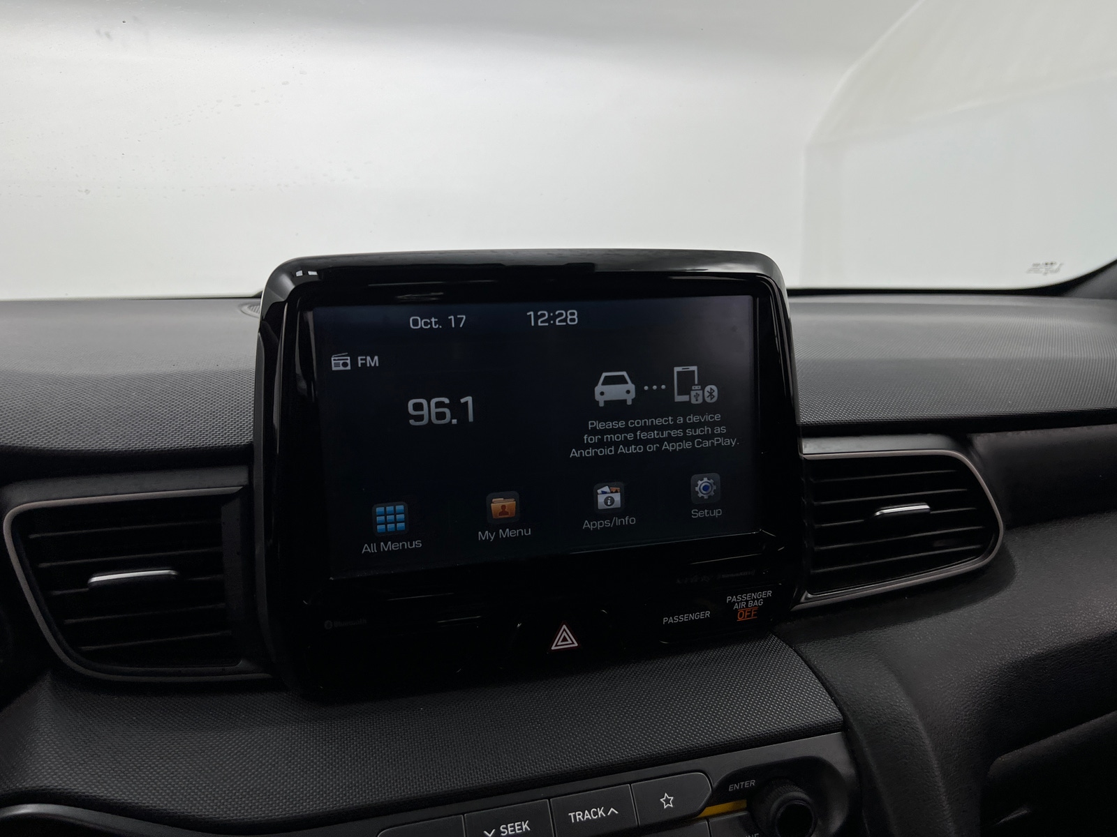 Thumbnail: 2019 Hyundai Veloster - 3
