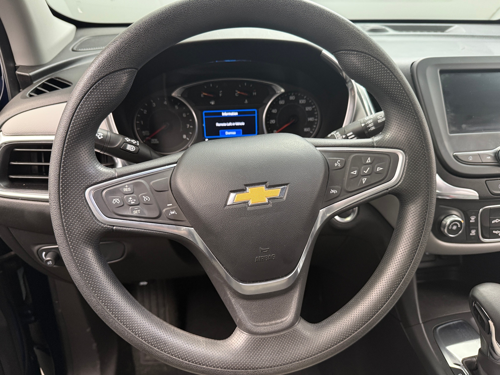 Thumbnail: 2022 Chevrolet Equinox - 5