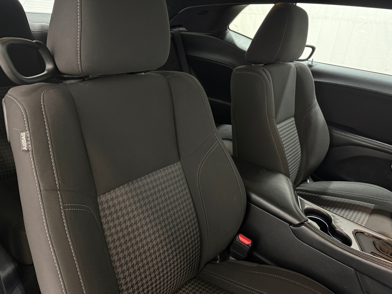 Thumbnail: 2022 Dodge Challenger - 2