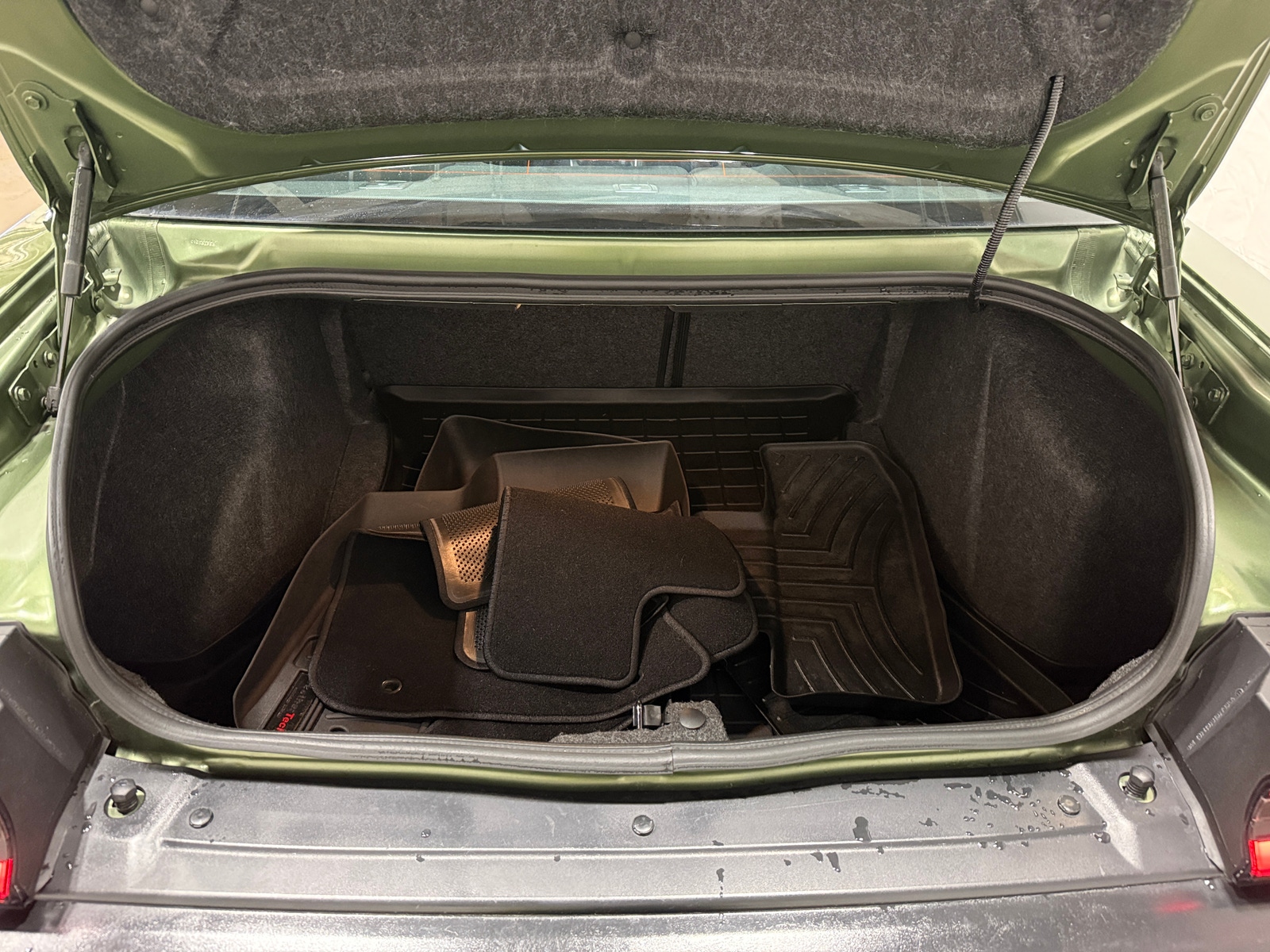 Thumbnail: 2022 Dodge Challenger - 5