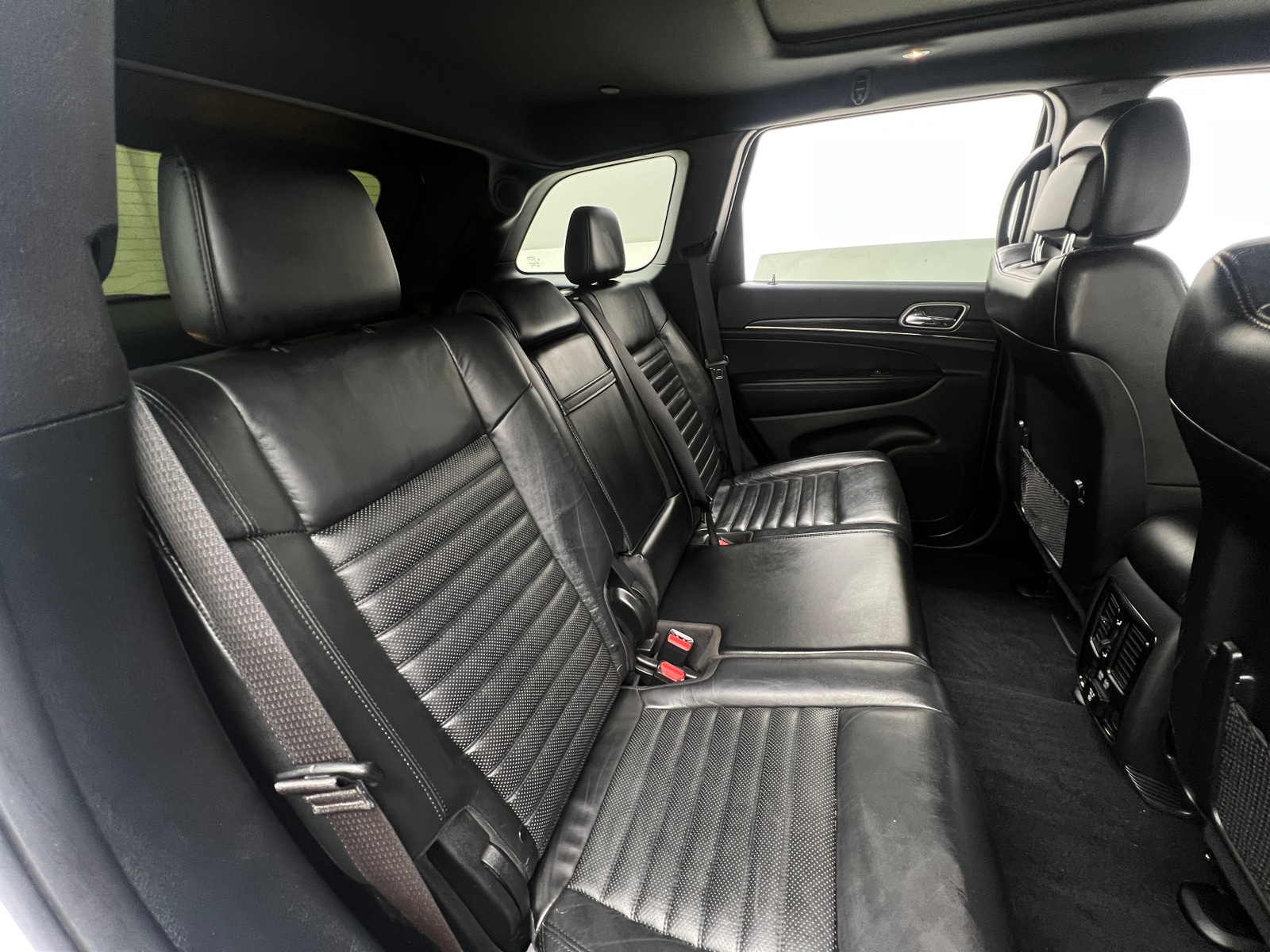 Thumbnail: 2020 Jeep Grand Cherokee - 5