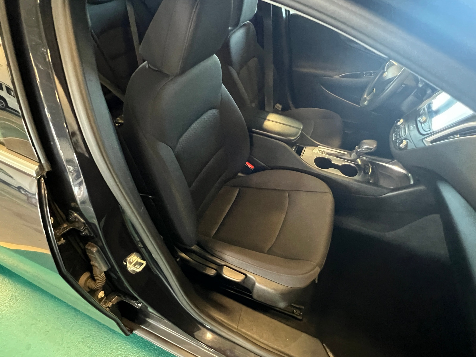 Thumbnail: 2023 Chevrolet Malibu - 2