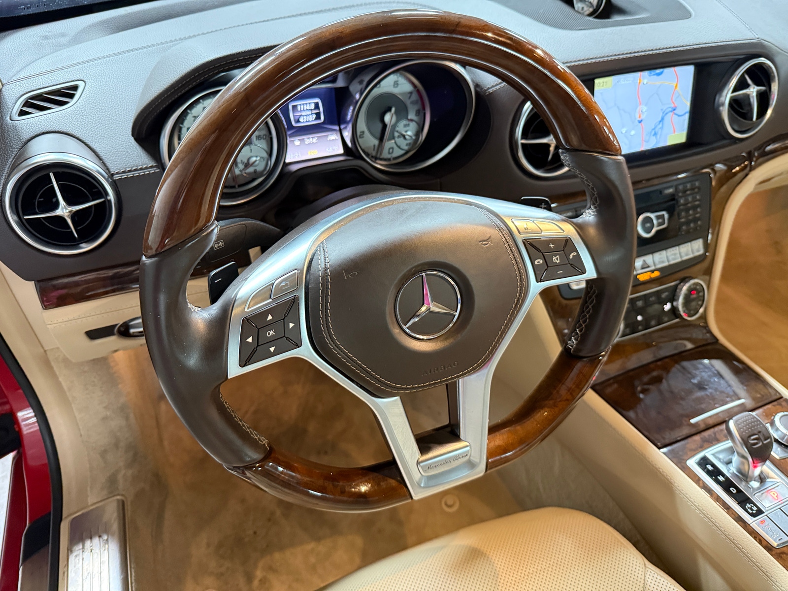 Thumbnail: 2013 Mercedes-Benz SL-Class - 4