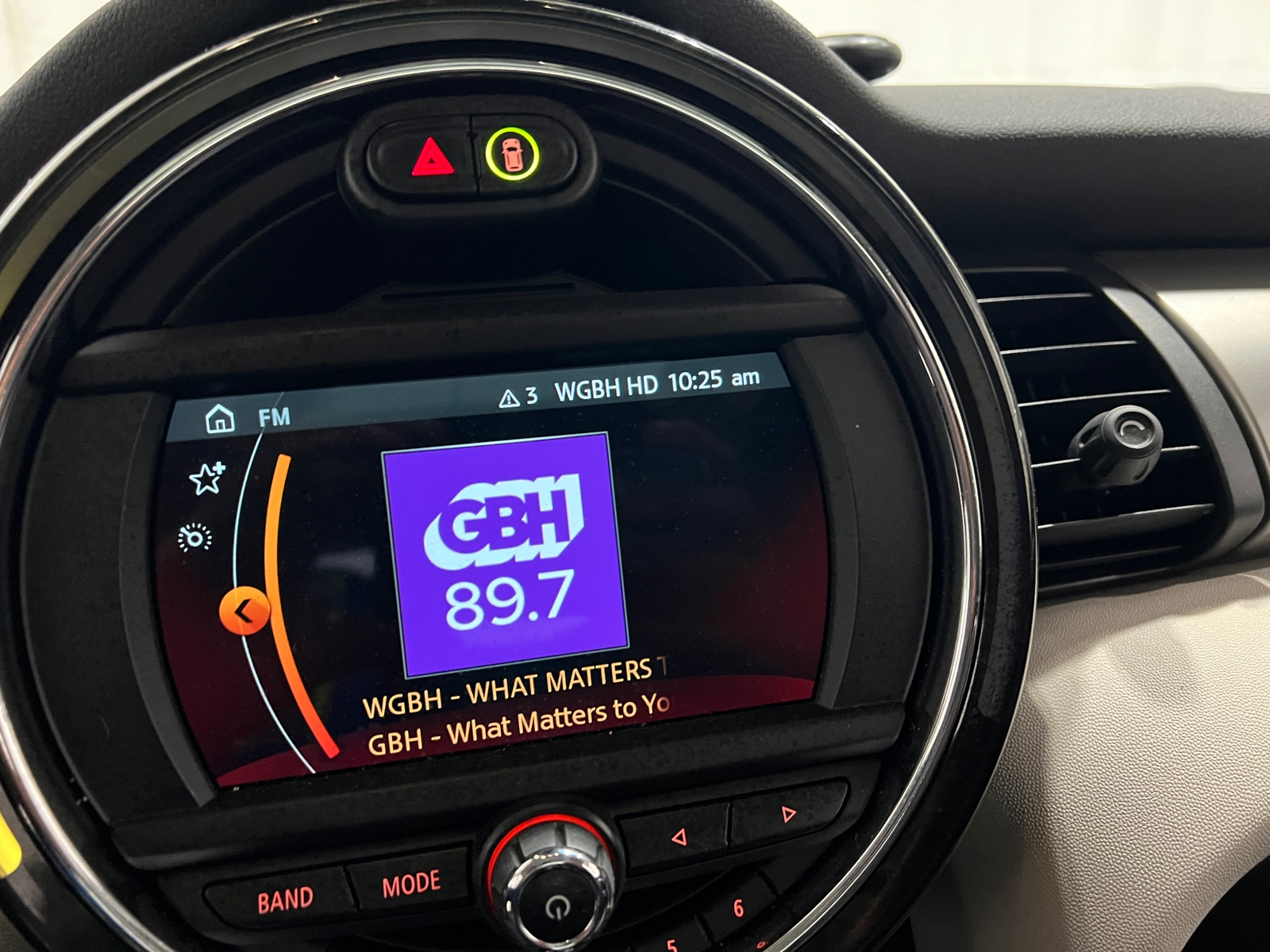 Thumbnail: 2021 MINI Cooper Hardtop - 4