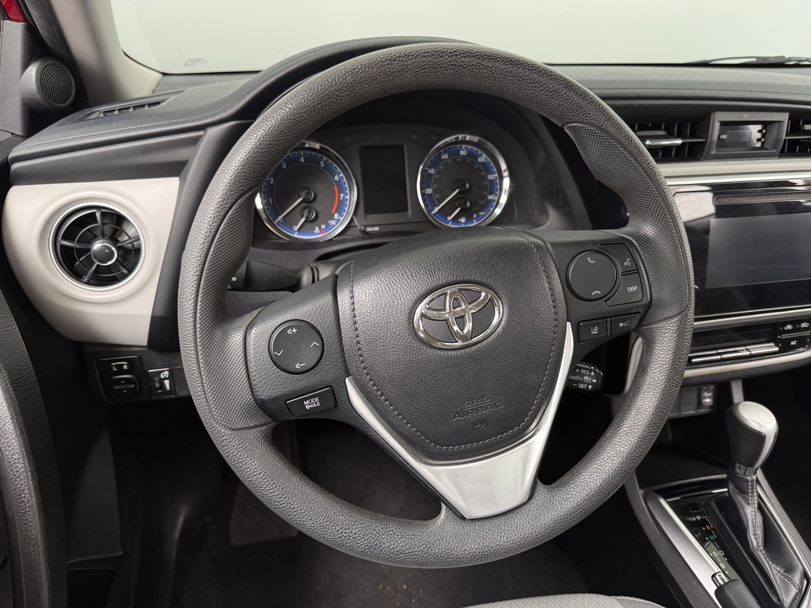Thumbnail: 2018 Toyota Corolla - 5