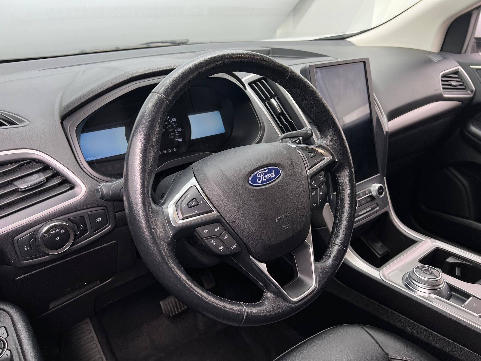 Thumbnail: 2023 Ford Edge - 4