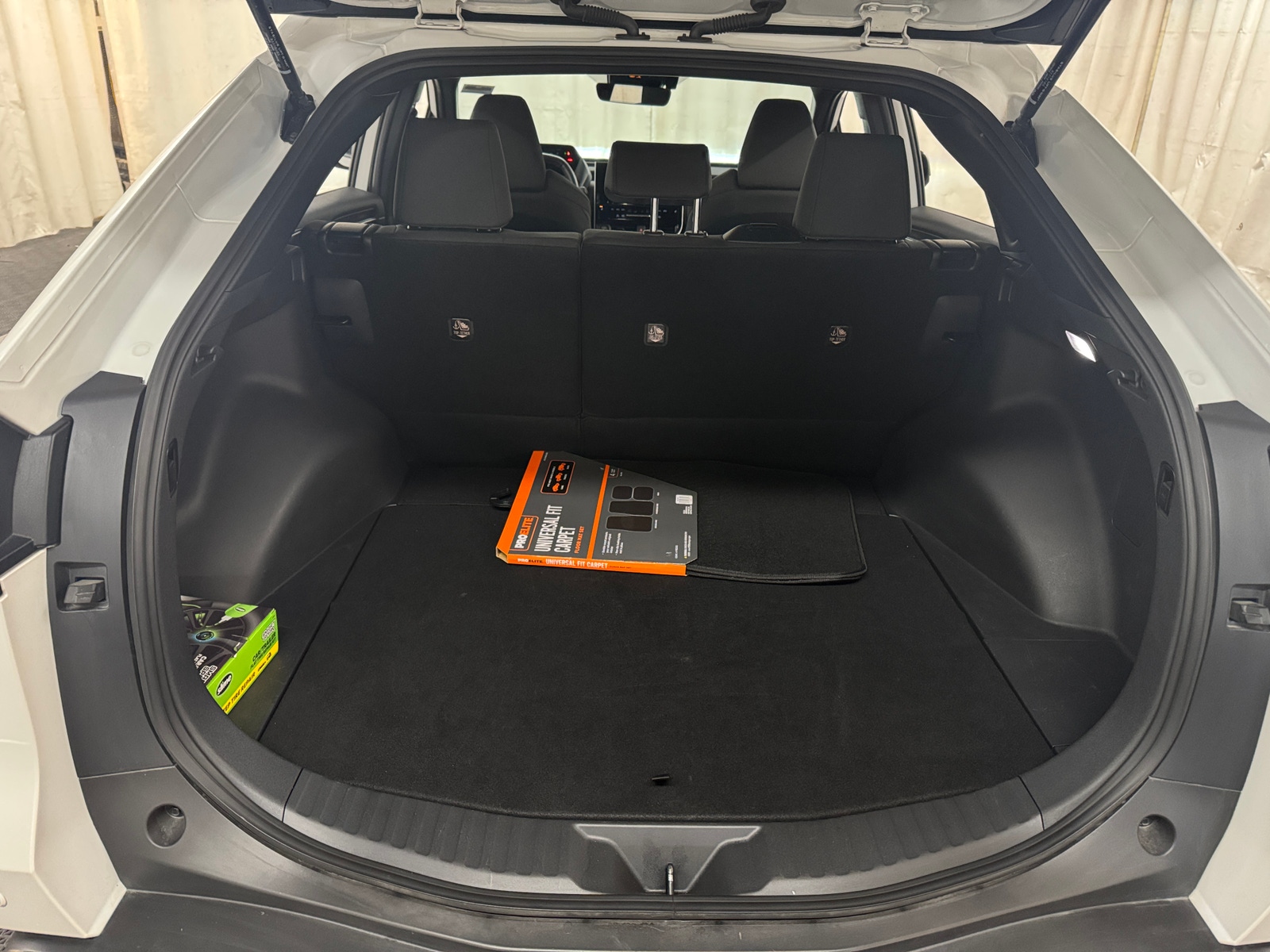 Thumbnail: 2024 Subaru Solterra - 7