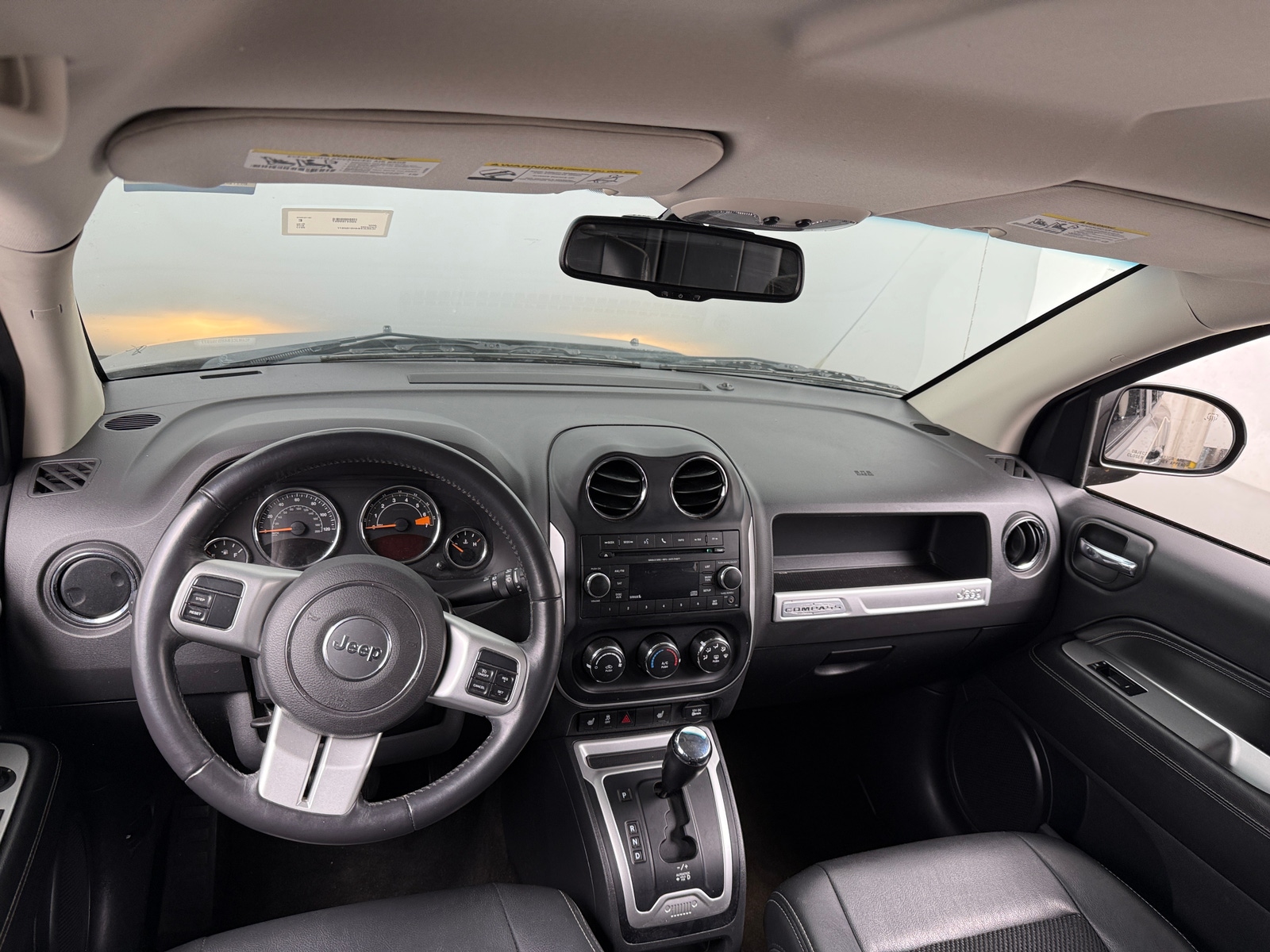 Thumbnail: 2017 Jeep Compass - 3