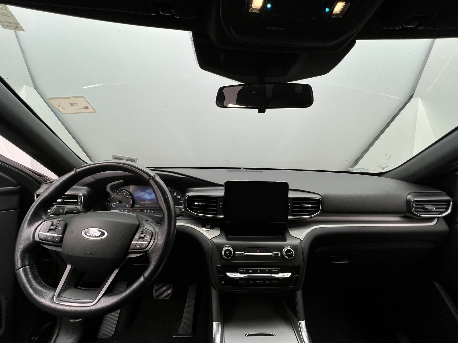 Thumbnail: 2020 Ford Explorer - 3