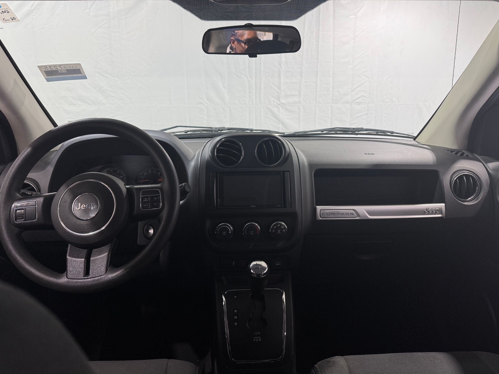 Thumbnail: 2015 Jeep Compass - 3