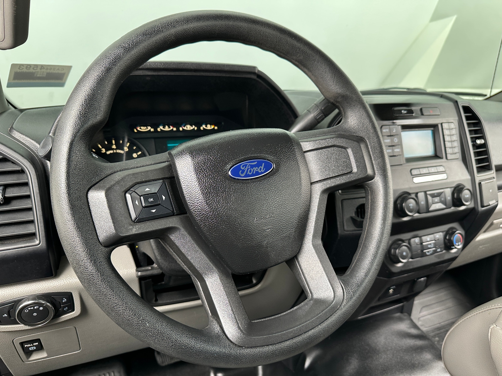 Thumbnail: 2016 Ford Econoline - 4