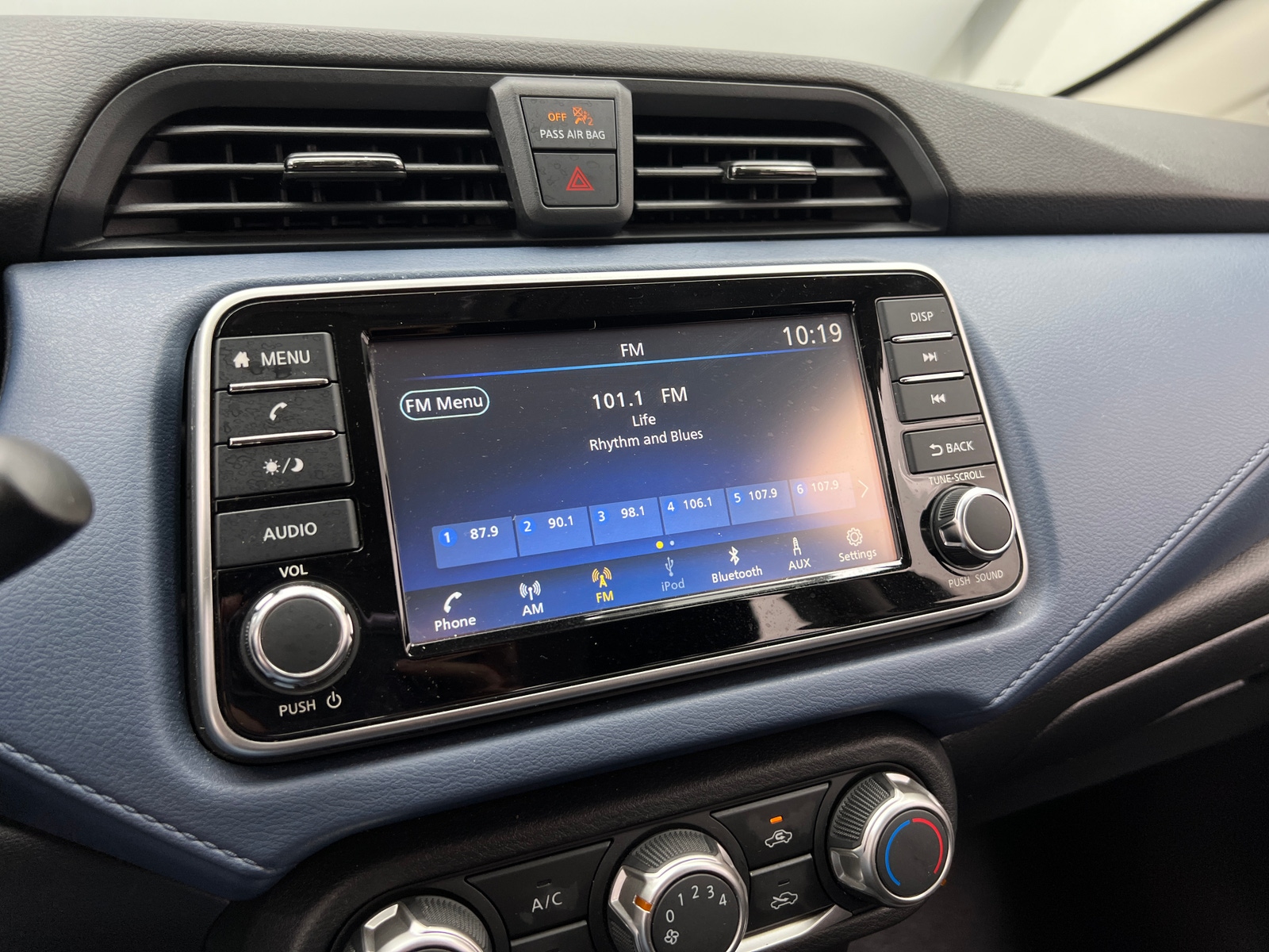 Thumbnail: 2025 Nissan Versa - 4