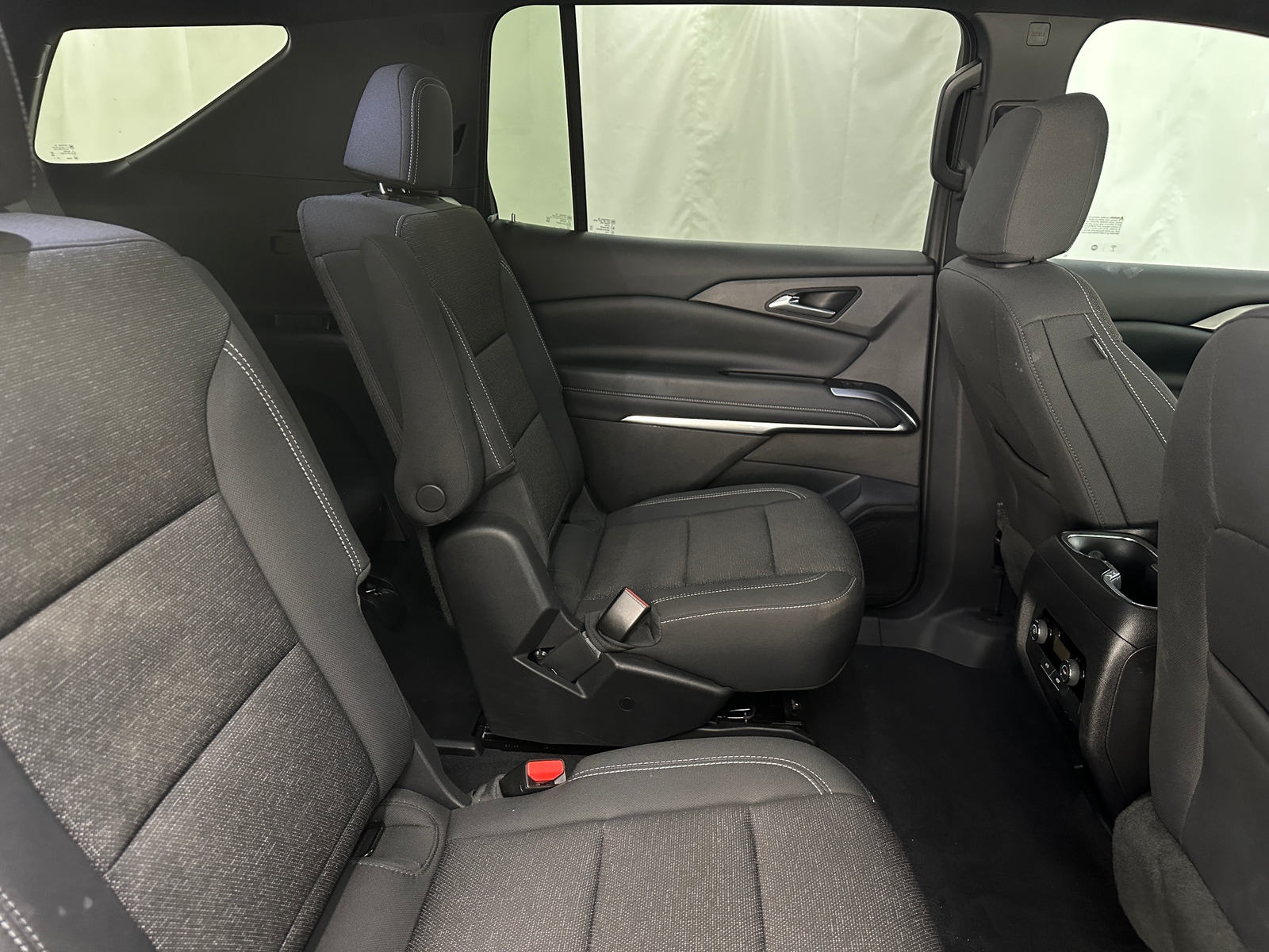 Thumbnail: 2025 Chevrolet Traverse - 6