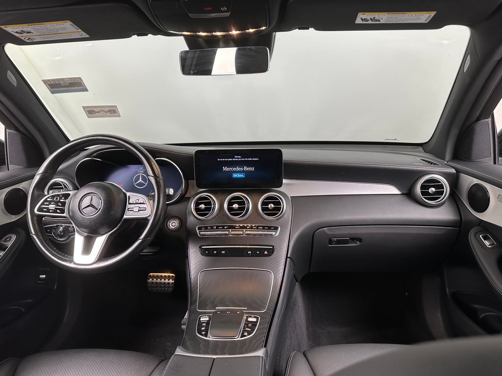Thumbnail: 2022 Mercedes-Benz GLC - 2