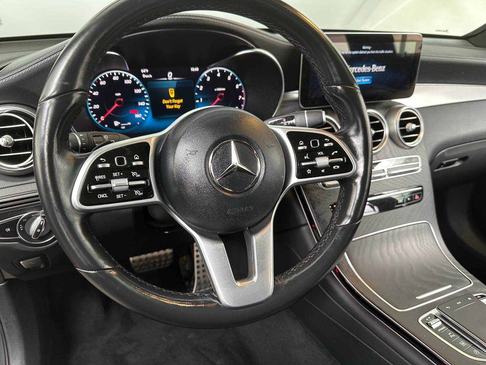 Thumbnail: 2022 Mercedes-Benz GLC - 4