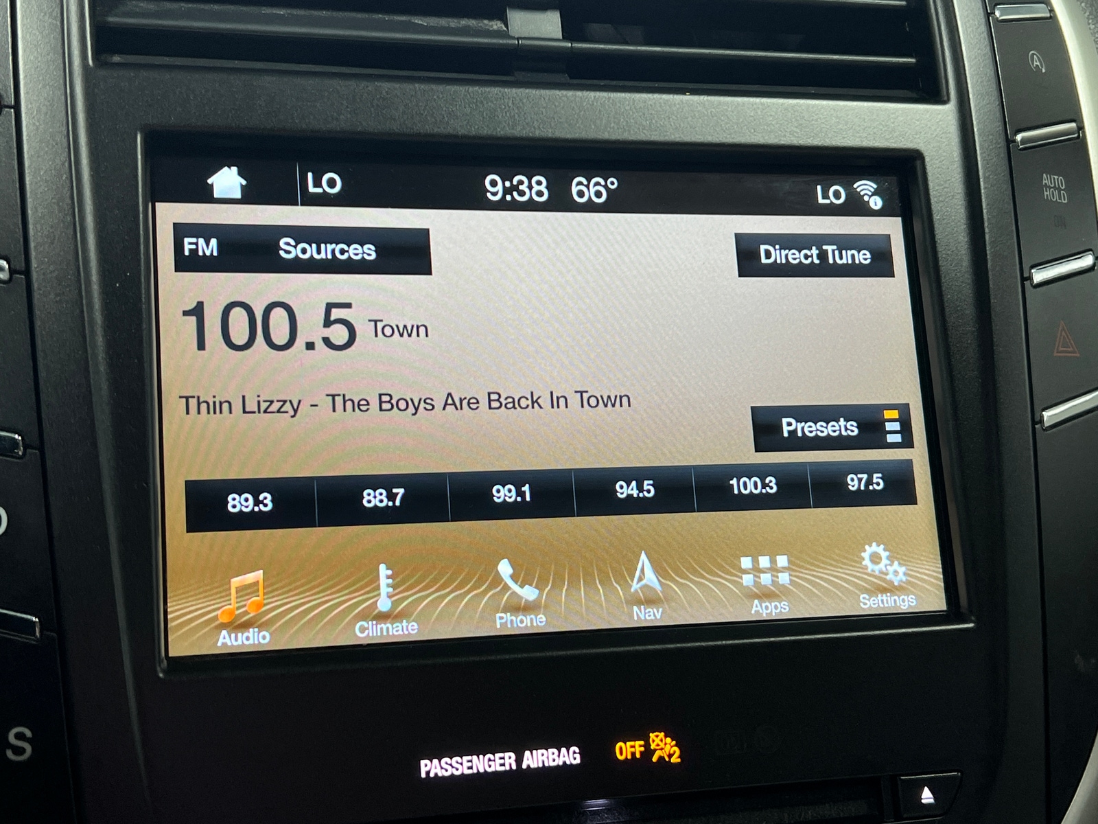 Thumbnail: 2019 Lincoln MKC - 3