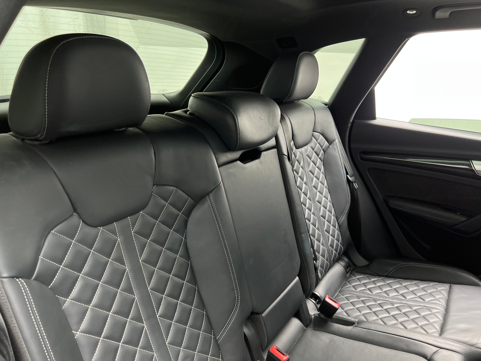 Thumbnail: 2019 Audi SQ5 - 5