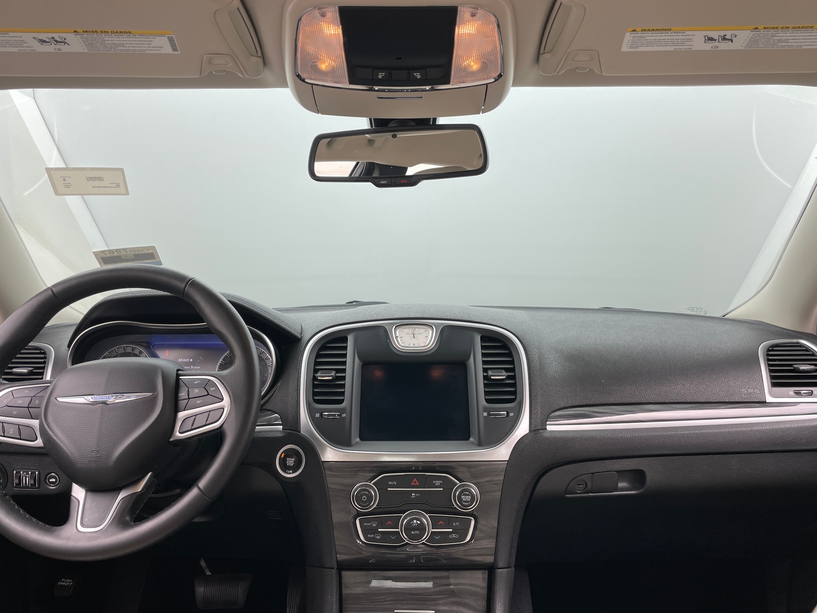 Thumbnail: 2021 Chrysler 300 - 3