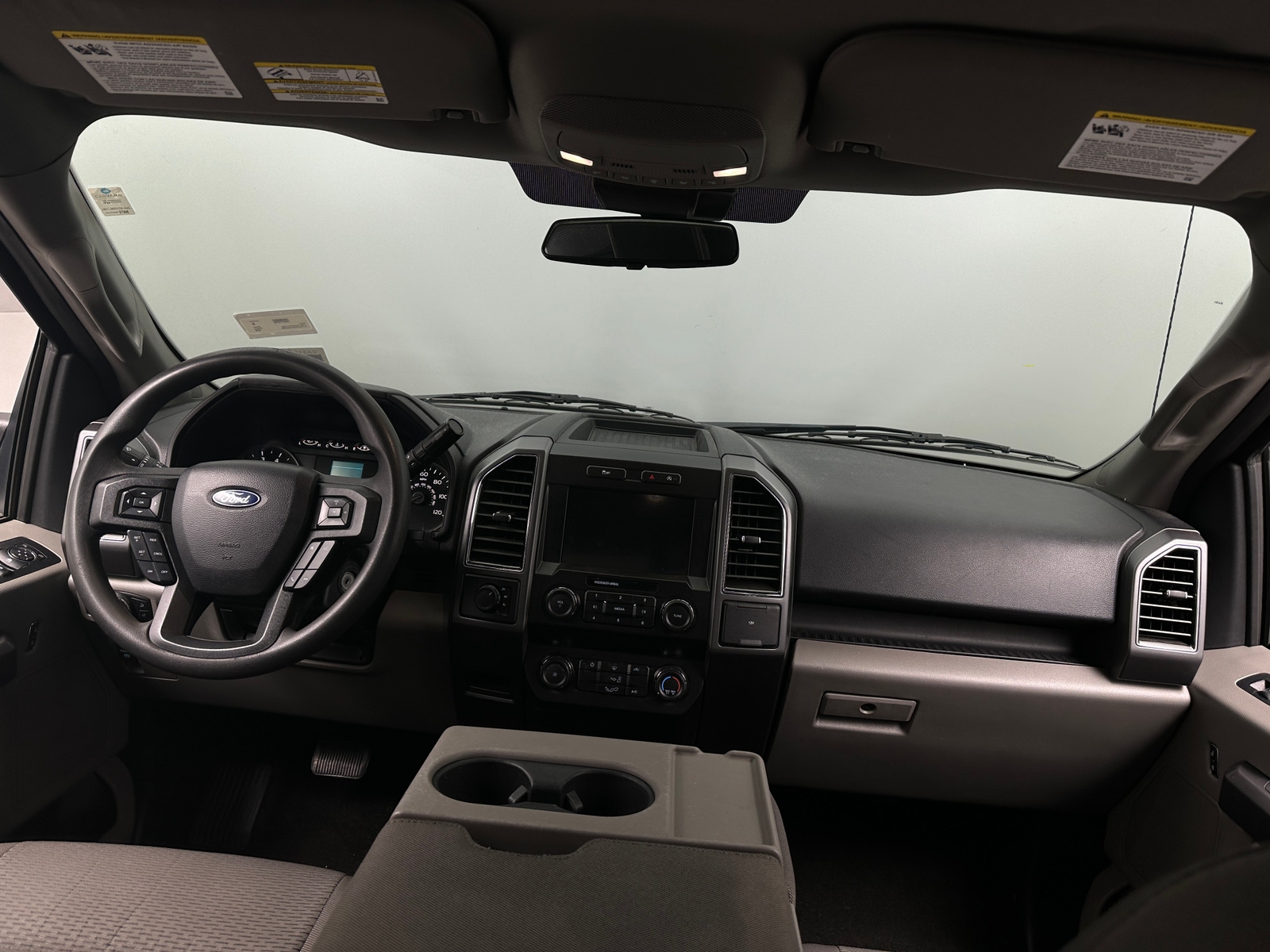 Thumbnail: 2020 Ford Econoline - 3