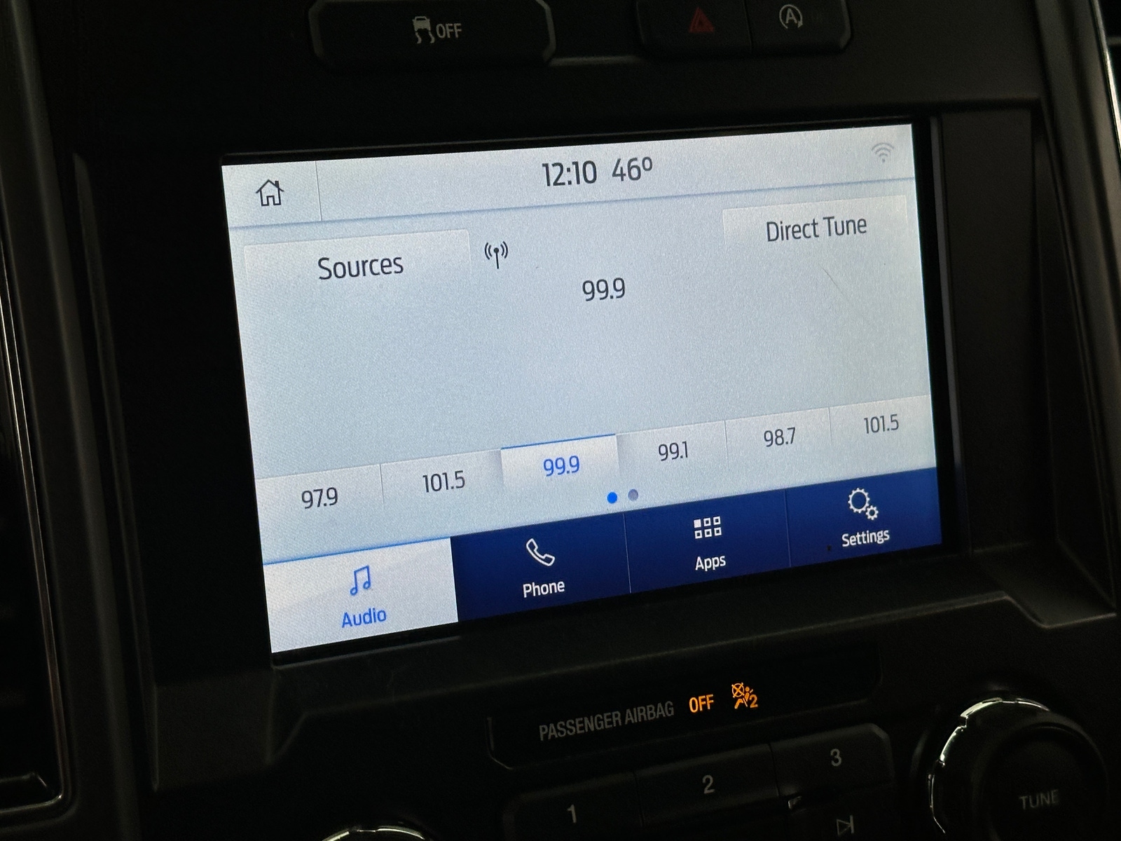 Thumbnail: 2020 Ford Econoline - 4