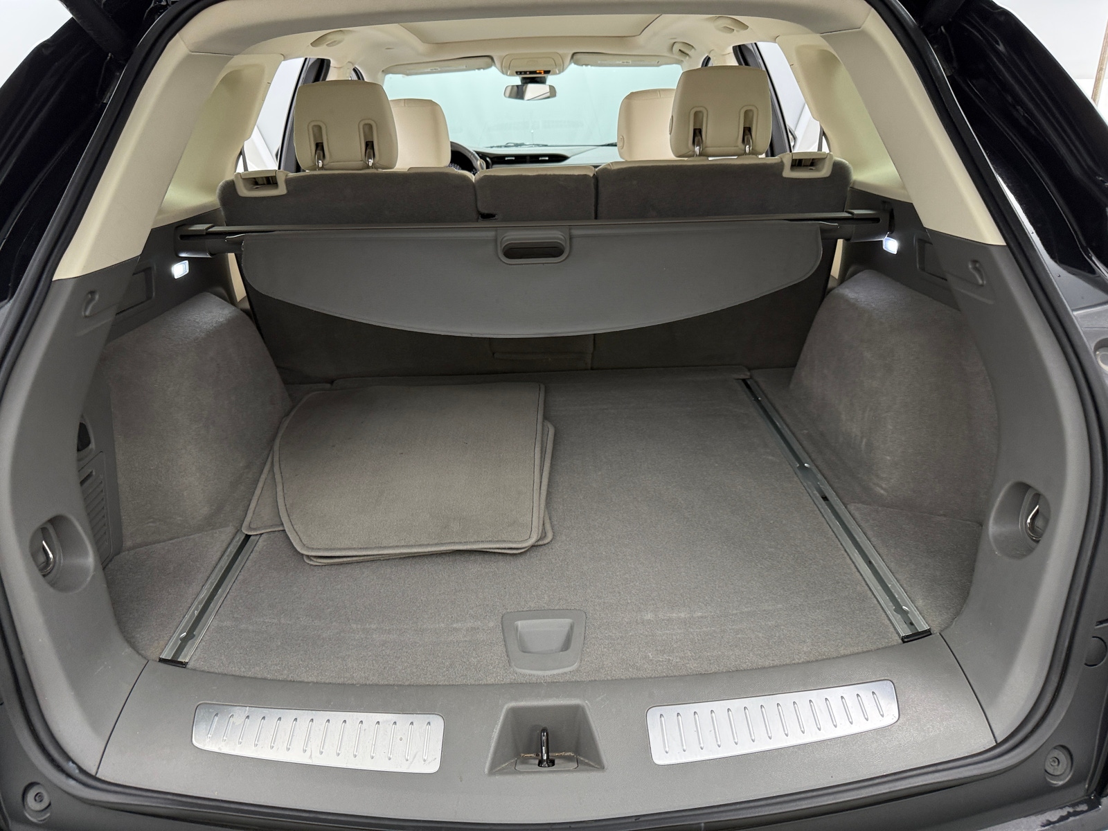 Thumbnail: 2019 Cadillac XT5 - 6