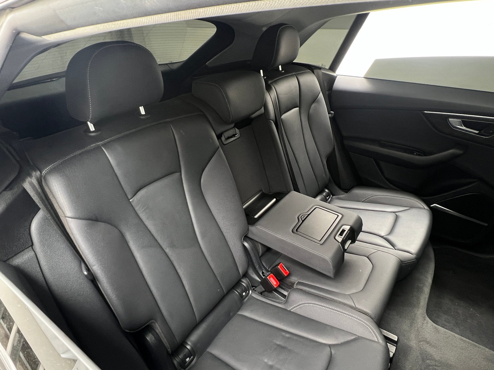 Thumbnail: 2019 Audi Q8 - 5
