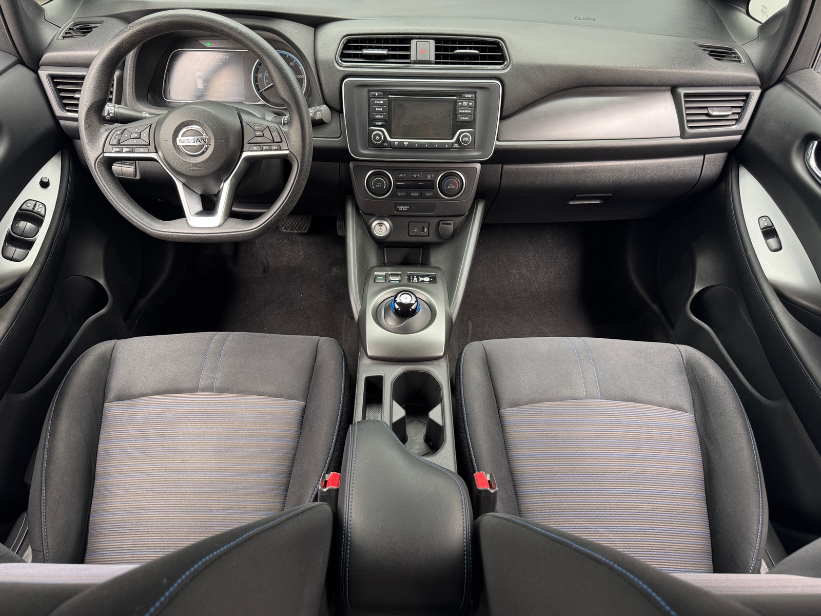 Thumbnail: 2018 Nissan Leaf - 3