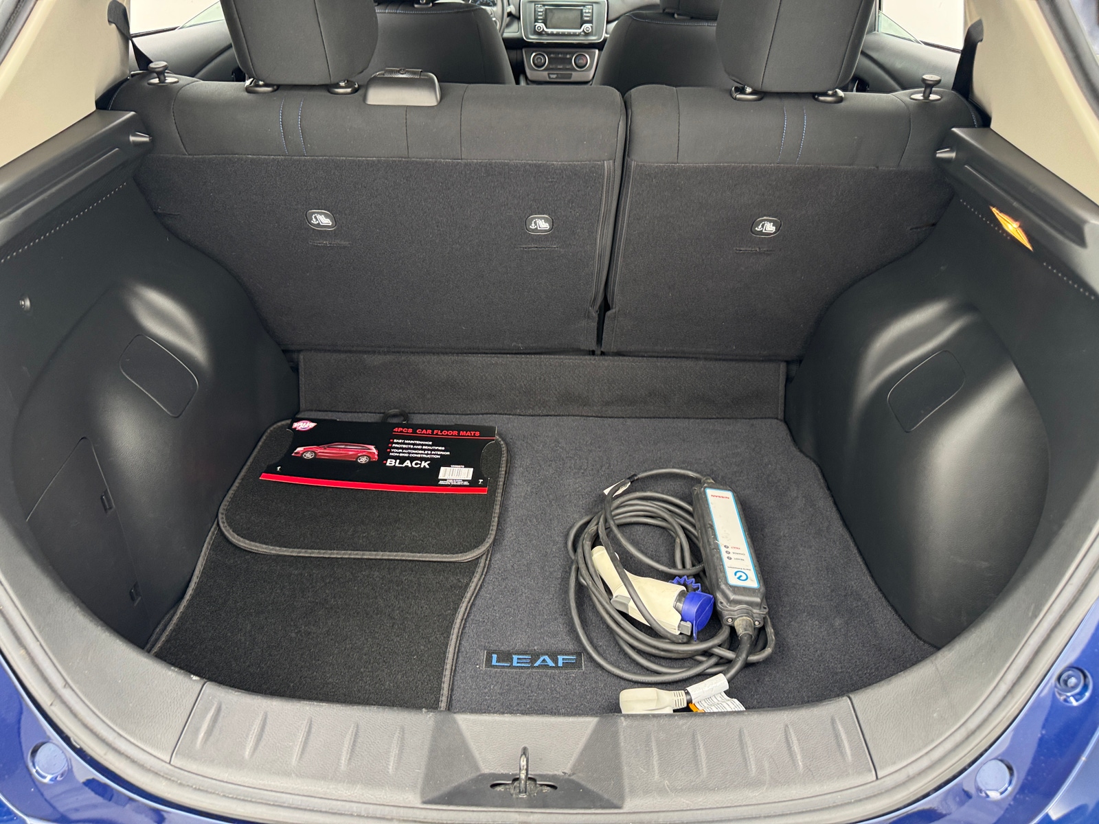 Thumbnail: 2018 Nissan Leaf - 7