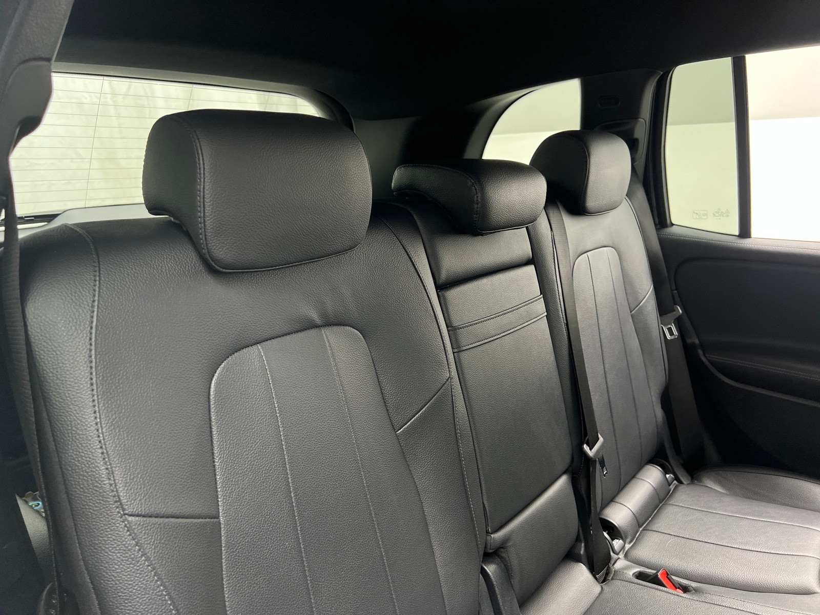 Thumbnail: 2021 Mercedes-Benz GLB - 5