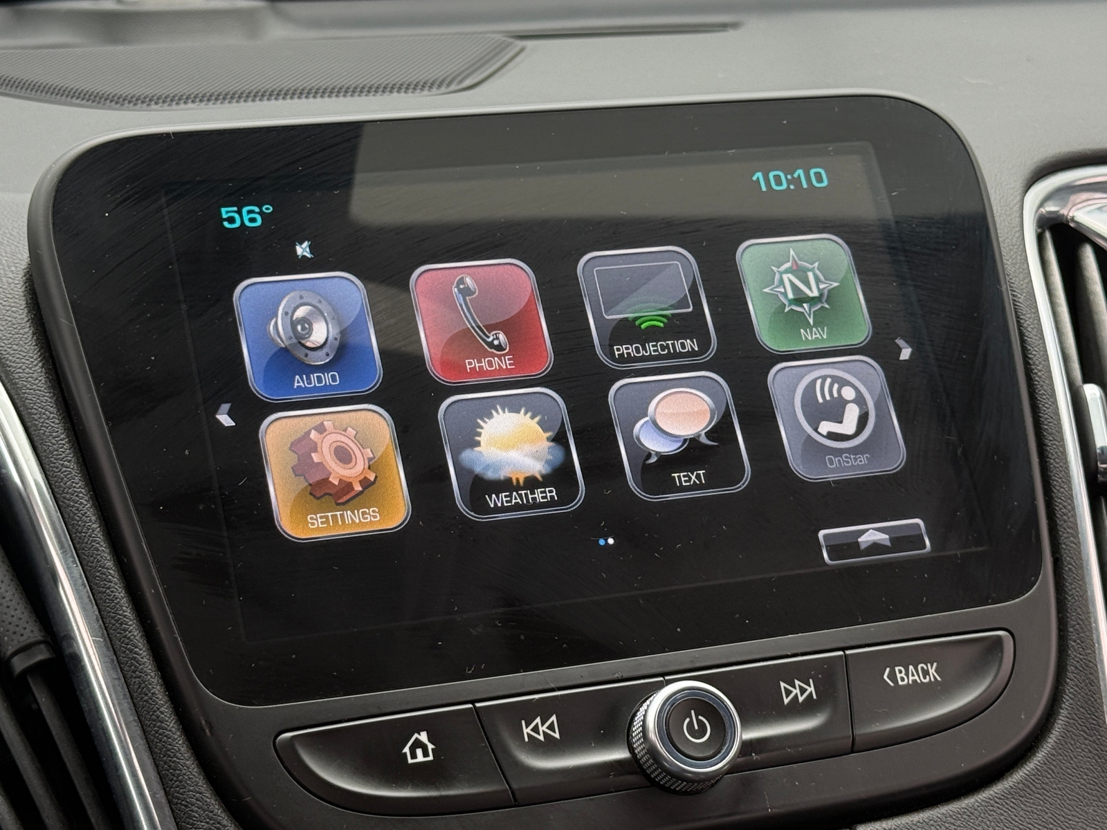 Thumbnail: 2018 Chevrolet Malibu - 3