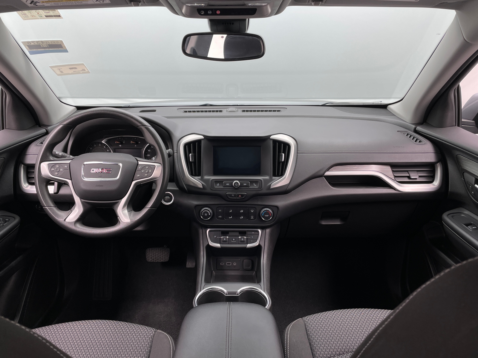 Thumbnail: 2024 GMC Terrain - 3