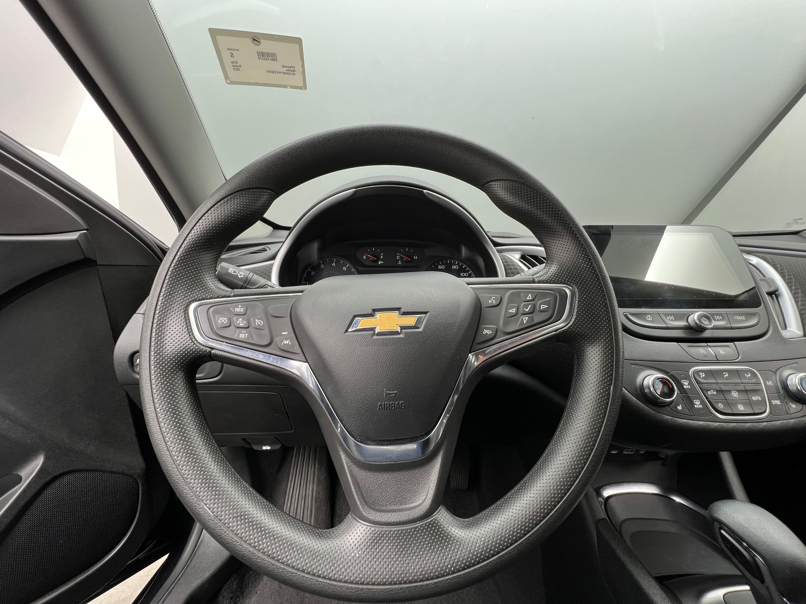 Thumbnail: 2023 Chevrolet Malibu - 5