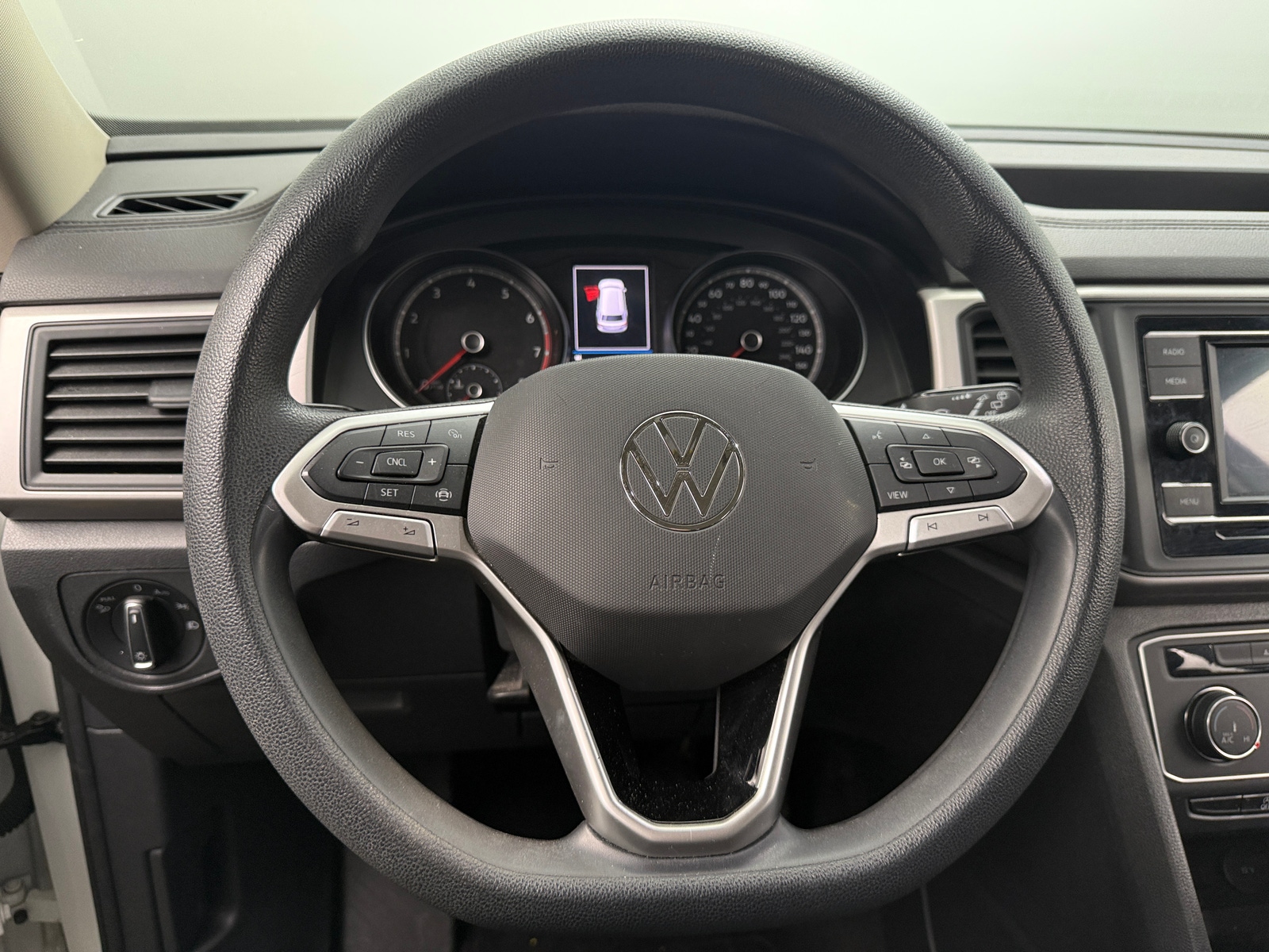 Thumbnail: 2021 Volkswagen Atlas - 5