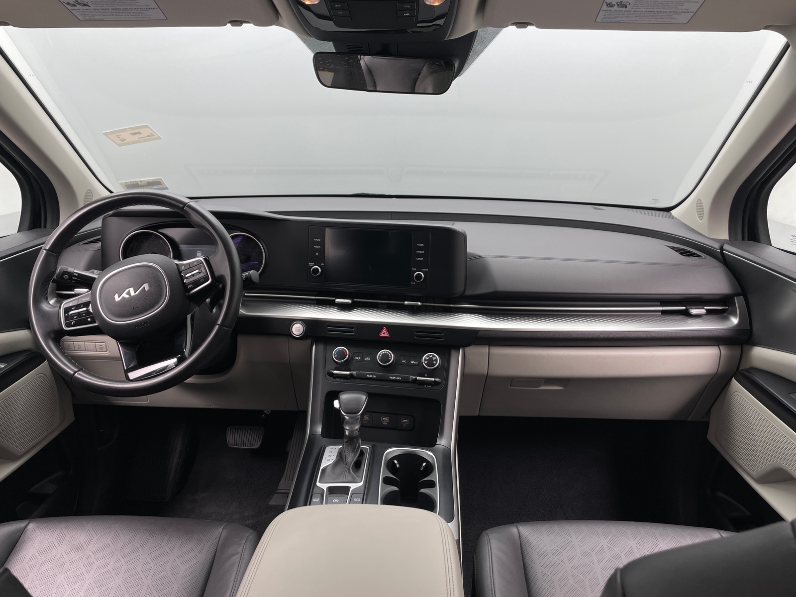 Thumbnail: 2024 Kia Carnival - 2