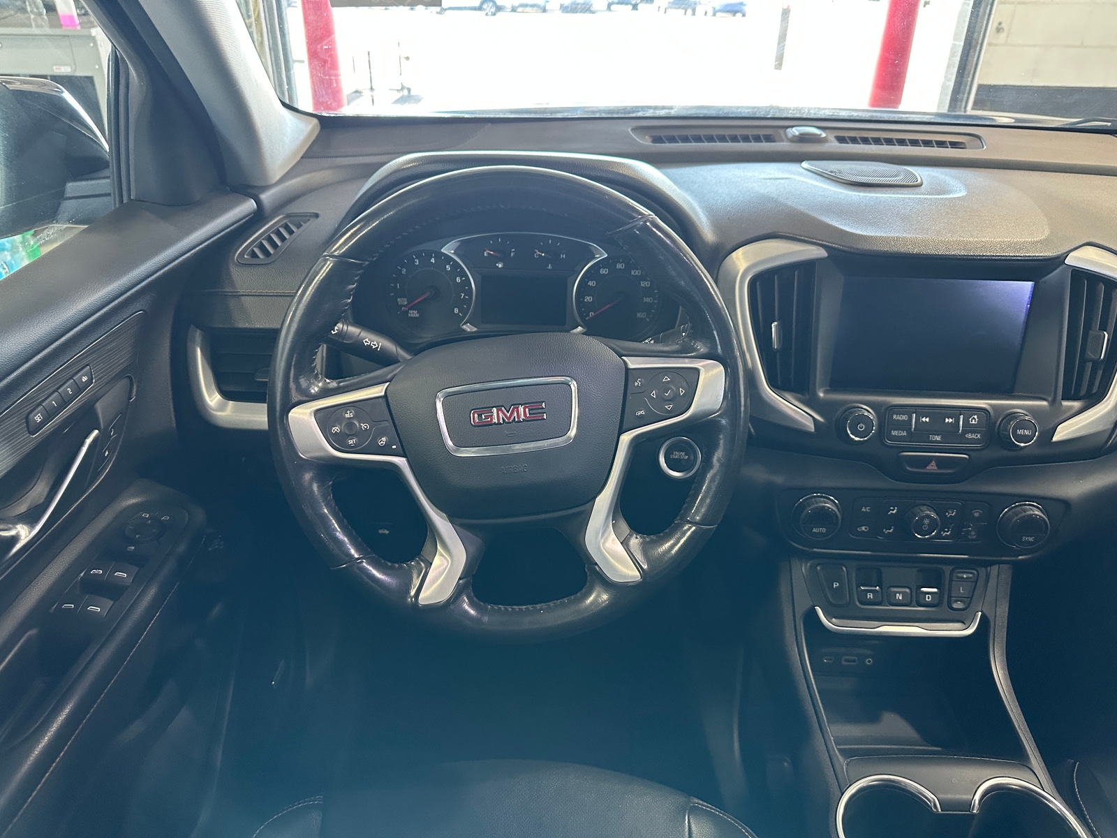Thumbnail: 2018 GMC Terrain - 4