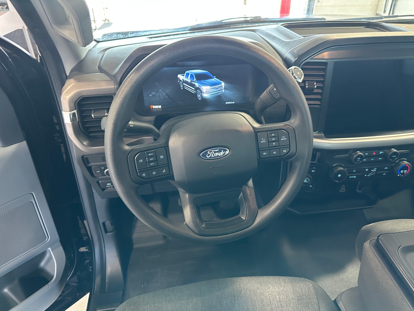 Thumbnail: 2025 Ford Econoline - 5