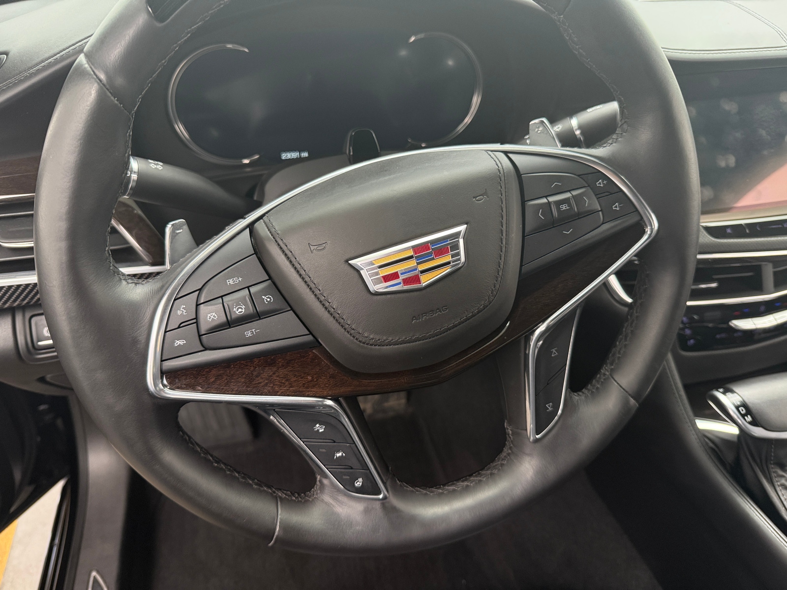 Thumbnail: 2018 Cadillac CT6 - 4