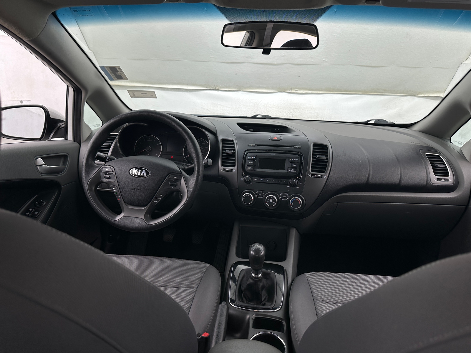 Thumbnail: 2017 Kia Forte - 3