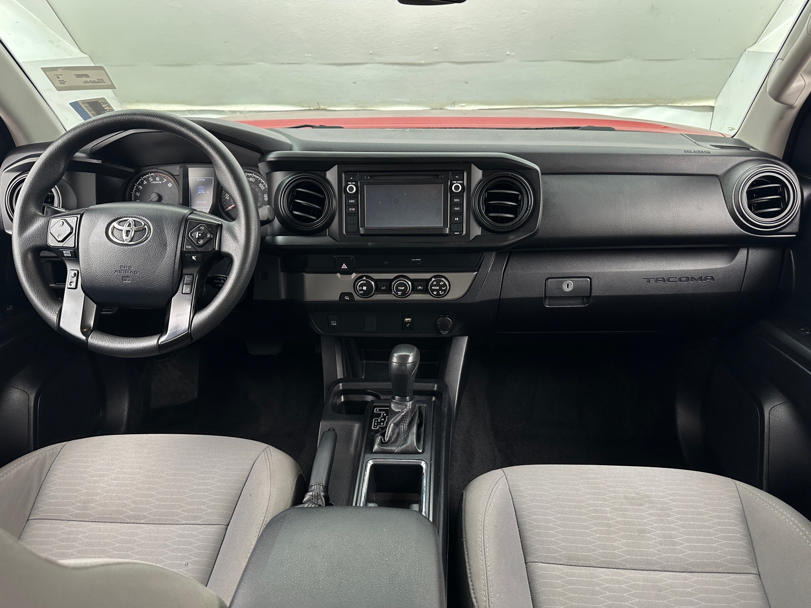 Thumbnail: 2019 Toyota Tacoma - 3
