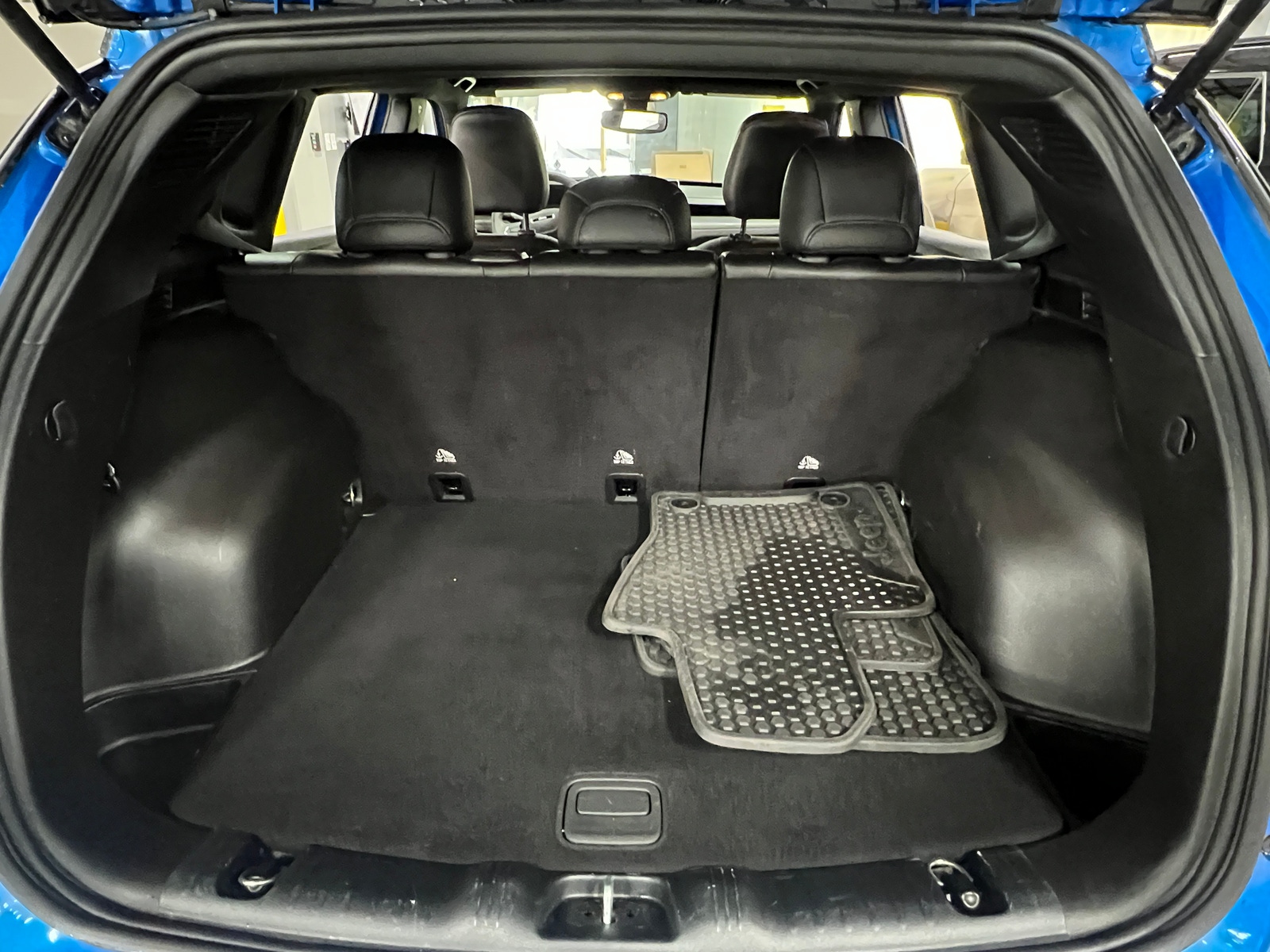 Thumbnail: 2024 Jeep Compass - 6