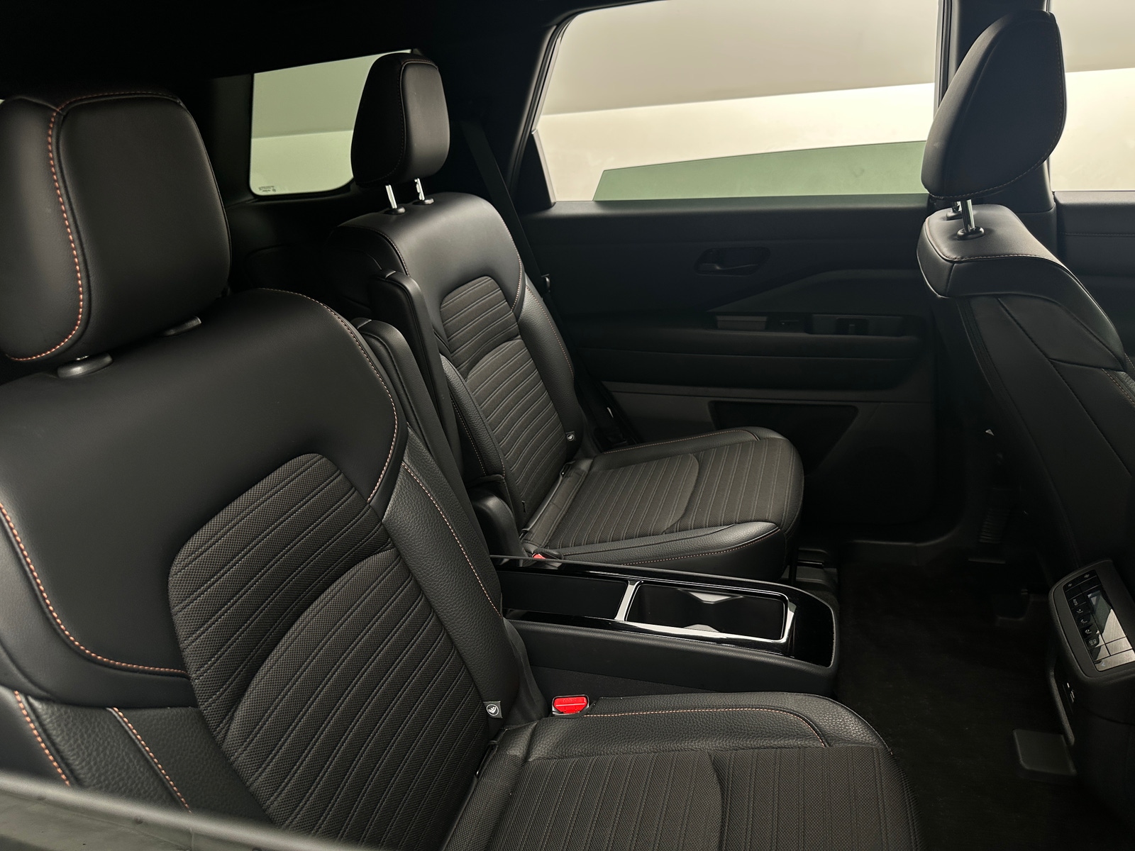 Thumbnail: 2024 Nissan Pathfinder - 5