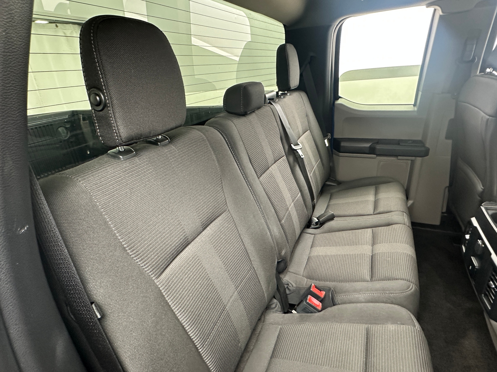 Thumbnail: 2018 Ford Econoline - 6