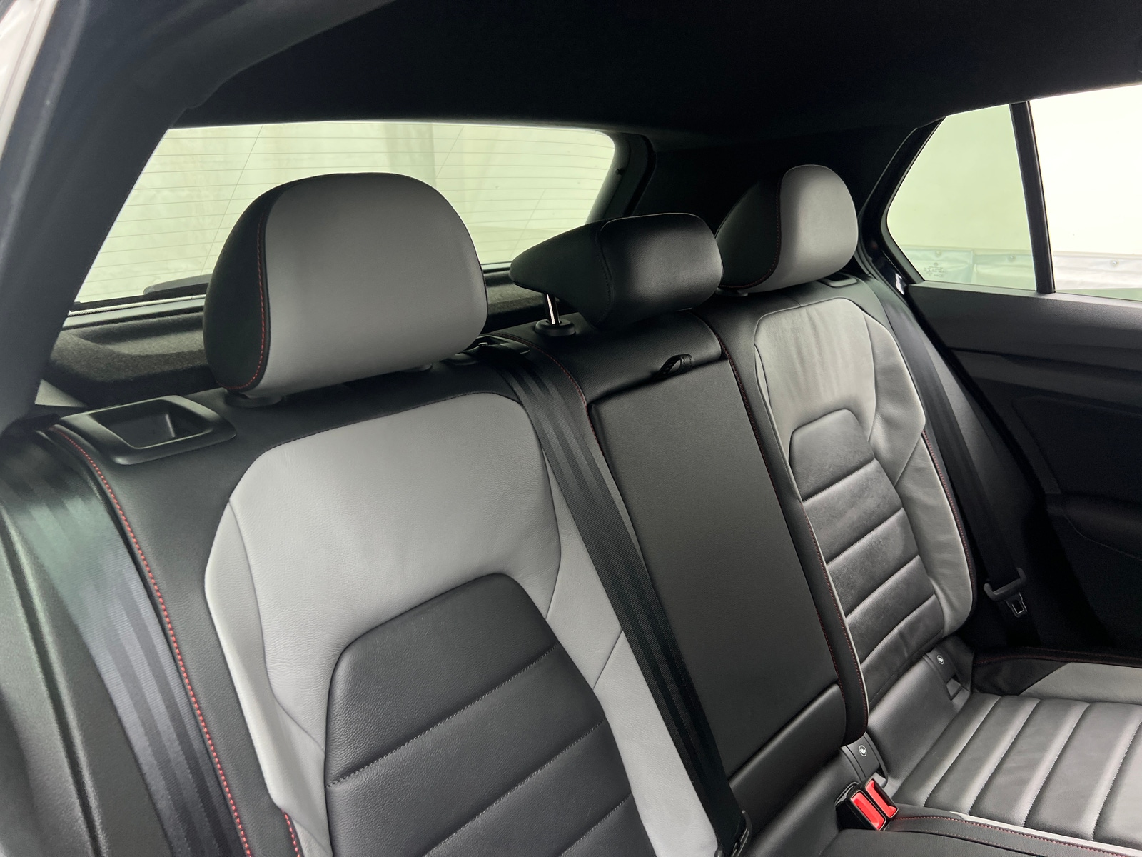 Thumbnail: 2022 Volkswagen Golf - 5