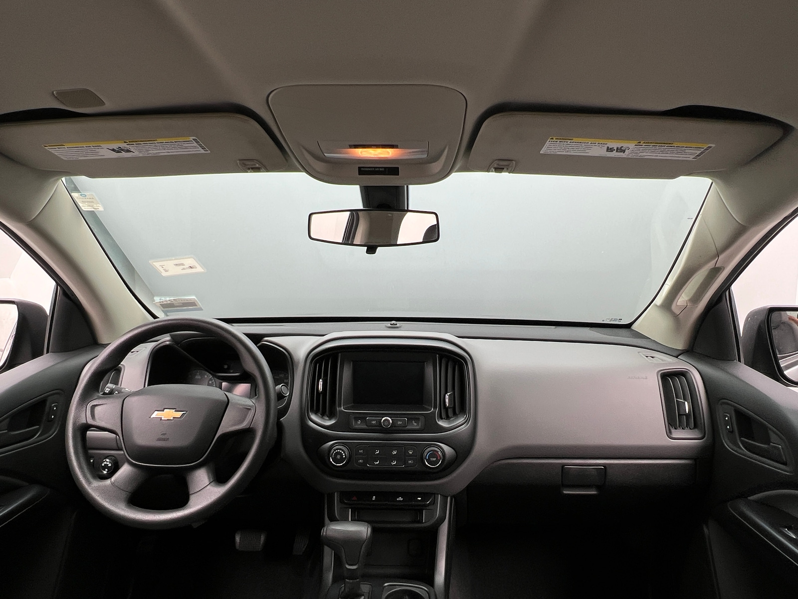 Thumbnail: 2020 Chevrolet Colorado - 3