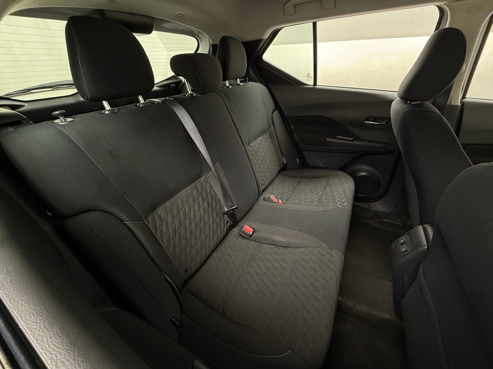 Thumbnail: 2023 Nissan Kicks - 6