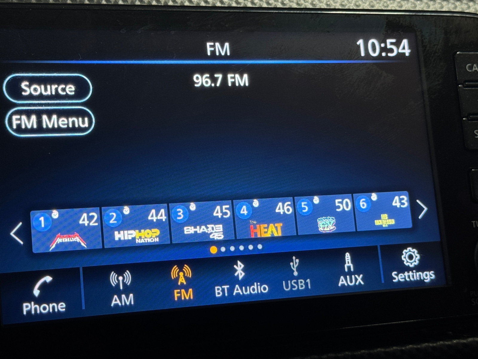 Thumbnail: 2023 Nissan Kicks - 4