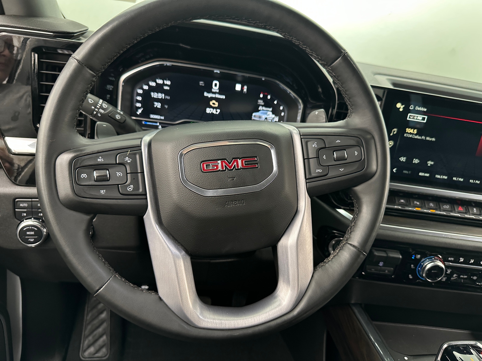 Thumbnail: 2023 GMC Sierra 1500 - 4