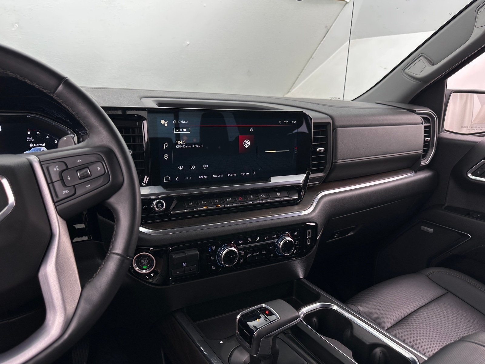 Thumbnail: 2023 GMC Sierra 1500 - 3